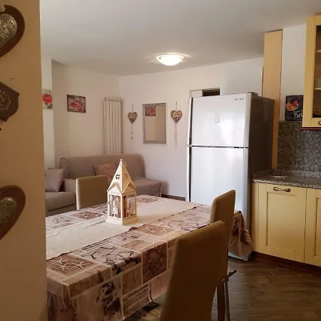 Apartman Casa Mary *